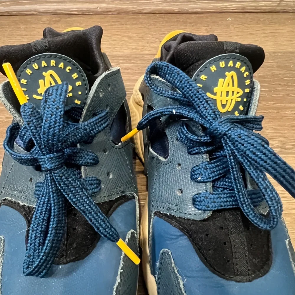 Nike Mens Huarache Premium Armory Navy University GOld